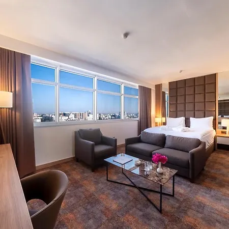 Hotel Grand Sapphire 4*