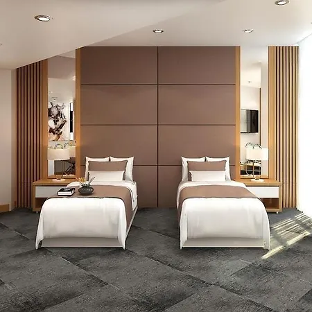 Grand Sapphire Hotel