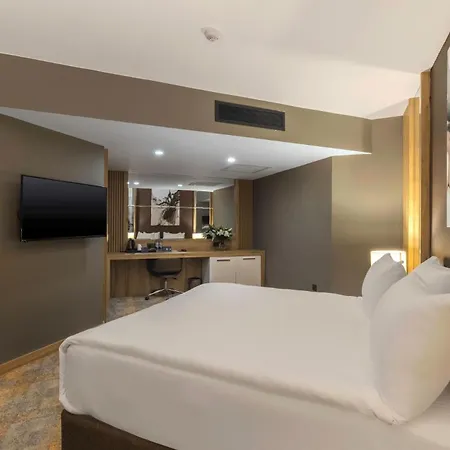 Grand Sapphire Famagusta (Northern Cyprus)