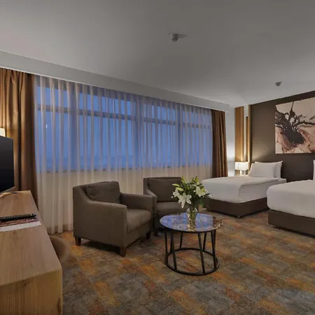 Grand Sapphire 4*