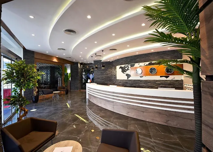 Otel Grand Sapphire 4*